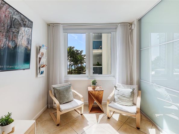 2301 Collins Ave 523, Miami Beach FL 33139