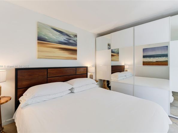 2301 Collins Ave 523, Miami Beach FL 33139