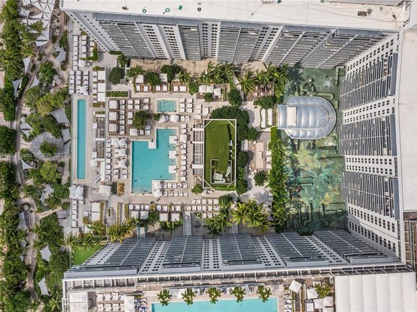 2301 Collins Ave 523, Miami Beach FL 33139
