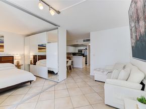 2301 Collins Ave 523, Miami Beach FL 33139