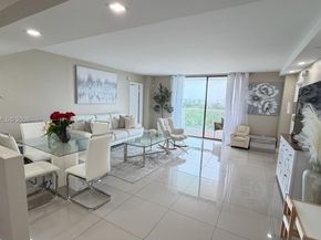 13499 Biscayne Blvd 805, North Miami FL 33181