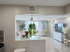 13499 Biscayne Blvd 805, North Miami FL 33181