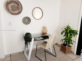 1872 SW 9th St, Miami FL 33135