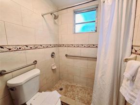 1872 SW 9th St, Miami FL 33135