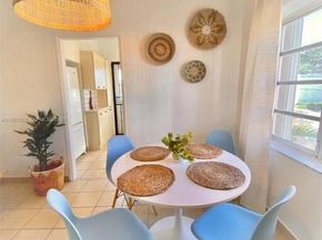 1872 SW 9th St, Miami FL 33135