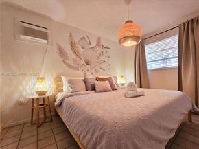 1872 SW 9th St, Miami FL 33135