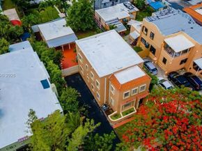 1872 SW 9th St, Miami FL 33135