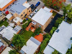 1872 SW 9th St, Miami FL 33135