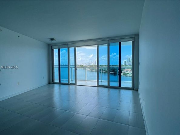 9821 E Bay Harbor Dr 904, Bay Harbor Islands FL 33154