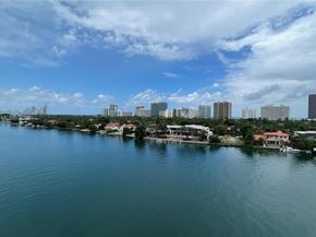 9821 E Bay Harbor Dr 904, Bay Harbor Islands FL 33154