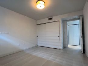9821 E Bay Harbor Dr 904, Bay Harbor Islands FL 33154