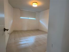 9821 E Bay Harbor Dr 904, Bay Harbor Islands FL 33154