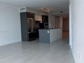 9821 E Bay Harbor Dr 904, Bay Harbor Islands FL 33154