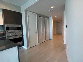 9821 E Bay Harbor Dr 904, Bay Harbor Islands FL 33154