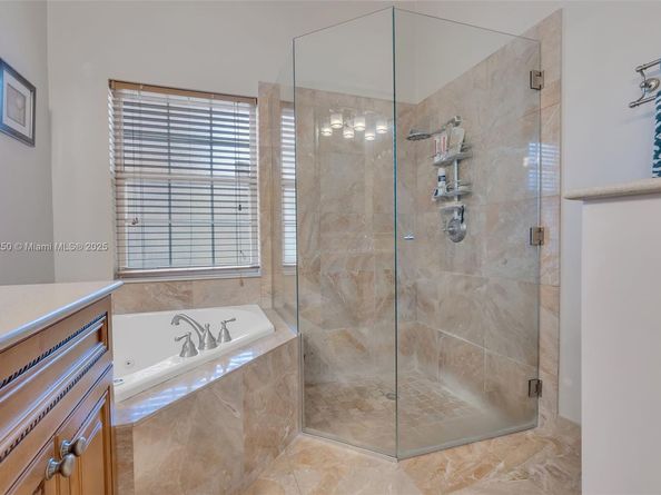 326 SW 162nd Ave, Pembroke Pines FL 33027