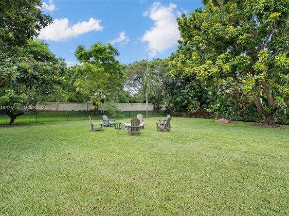 11174 SW 37th Mnr, Davie FL 33328