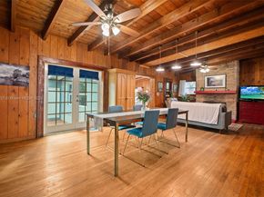 281 Iroquois St, Miami Springs FL 33166