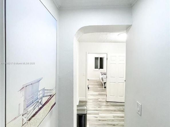 2035 NW 34th St, Miami FL 33142