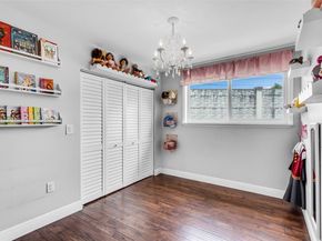 9091 SW 49th St, Cooper City FL 33328