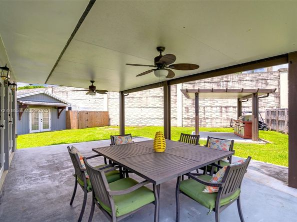 9091 SW 49th St, Cooper City FL 33328