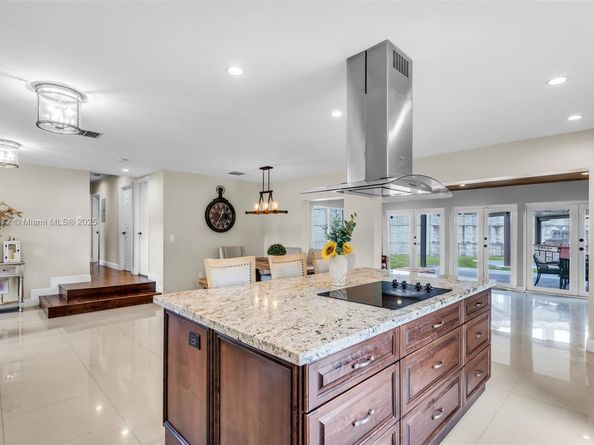 9091 SW 49th St, Cooper City FL 33328