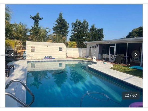 5001 Madison St, Hollywood FL 33021