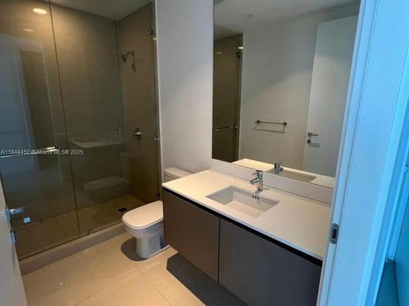 3250 NE 188 St 403, Aventura FL 33180
