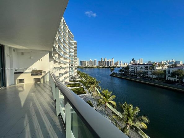 3250 NE 188 St 403, Aventura FL 33180