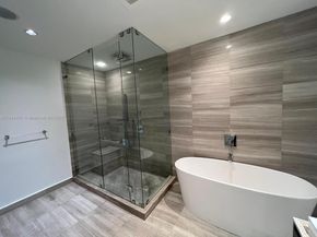 3250 NE 188 St 403, Aventura FL 33180