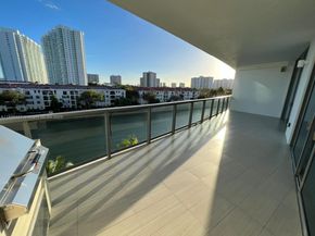 3250 NE 188 St 403, Aventura FL 33180