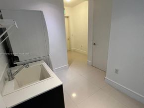 3250 NE 188 St 403, Aventura FL 33180
