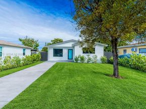 528 NW 3rd Ct, Hallandale Beach FL 33009