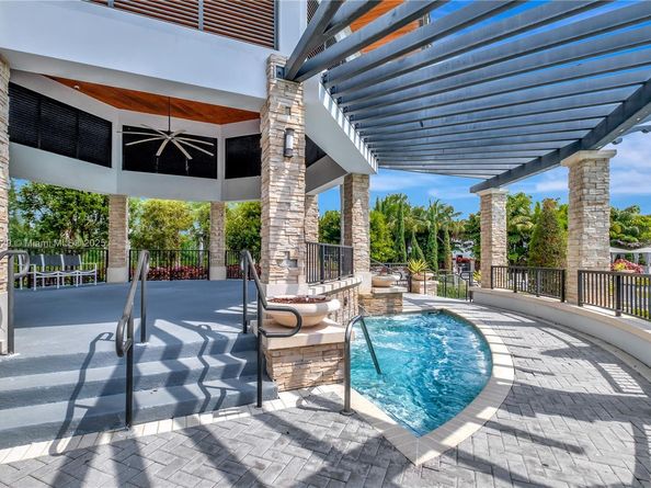 10473 NW 82nd St 3, Doral FL 33178