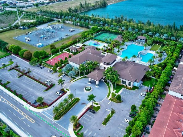 10473 NW 82nd St 3, Doral FL 33178