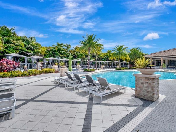 10473 NW 82nd St 3, Doral FL 33178