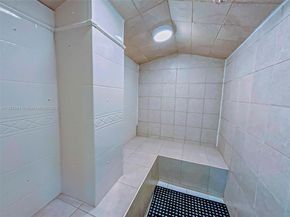 2030 S Ocean Dr 2126, Hallandale Beach FL 33009