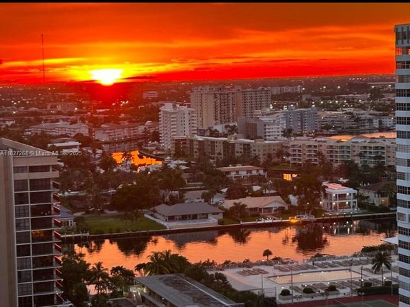 2030 S Ocean Dr 2126, Hallandale Beach FL 33009