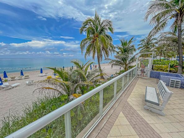 2030 S Ocean Dr 2126, Hallandale Beach FL 33009