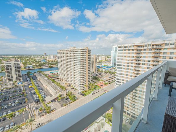 2030 S Ocean Dr 2126, Hallandale Beach FL 33009