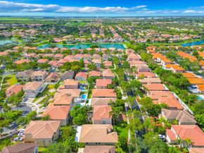 1755 NE 37th Ave, Homestead FL 33033