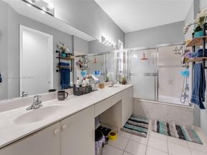 1755 NE 37th Ave, Homestead FL 33033