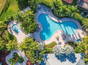 1755 NE 37th Ave, Homestead FL 33033