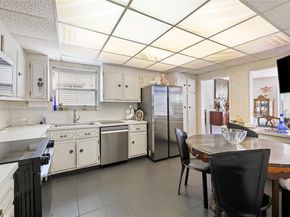 9240 W Bay Harbor Dr 4A, Bay Harbor Islands FL 33154