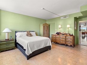 9240 W Bay Harbor Dr 4A, Bay Harbor Islands FL 33154