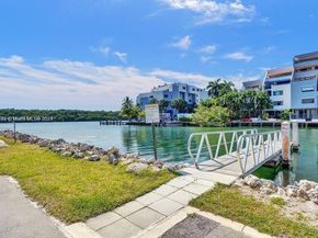400 Kings Point Dr 320, Sunny Isles Beach FL 33160