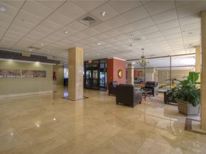 400 Kings Point Dr 320, Sunny Isles Beach FL 33160