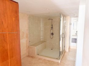 555 NE 15th St PHF, Miami FL 33132