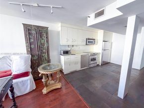 555 NE 15th St PHF, Miami FL 33132