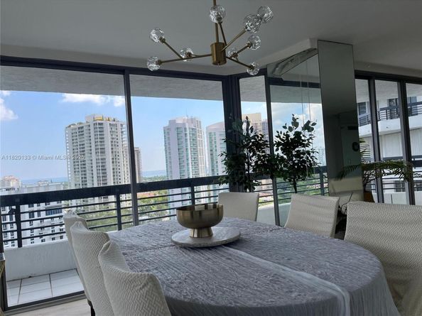 3500 Mystic Pointe Dr 1804, Aventura FL 33180