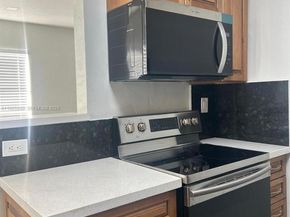 806 NW 18th St, Fort Lauderdale FL 33311